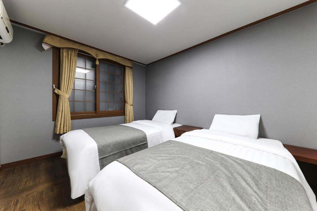 Major Hotel Чеджудо Экстерьер фото