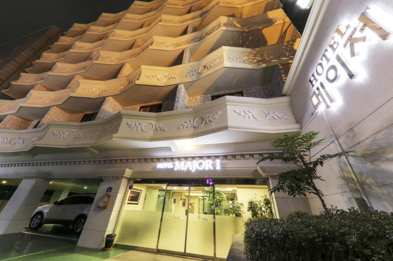 Major Hotel Чеджудо Экстерьер фото